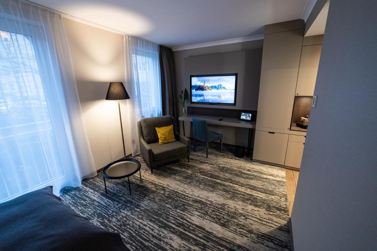 Kranz Parkhotel Ζίγκμπουργκ Εξωτερικό φωτογραφία